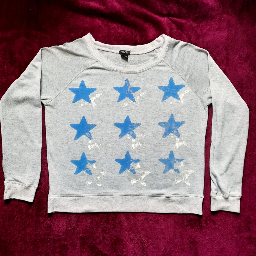 Rue21 XL Gray Star Patterned Sweatshirt
